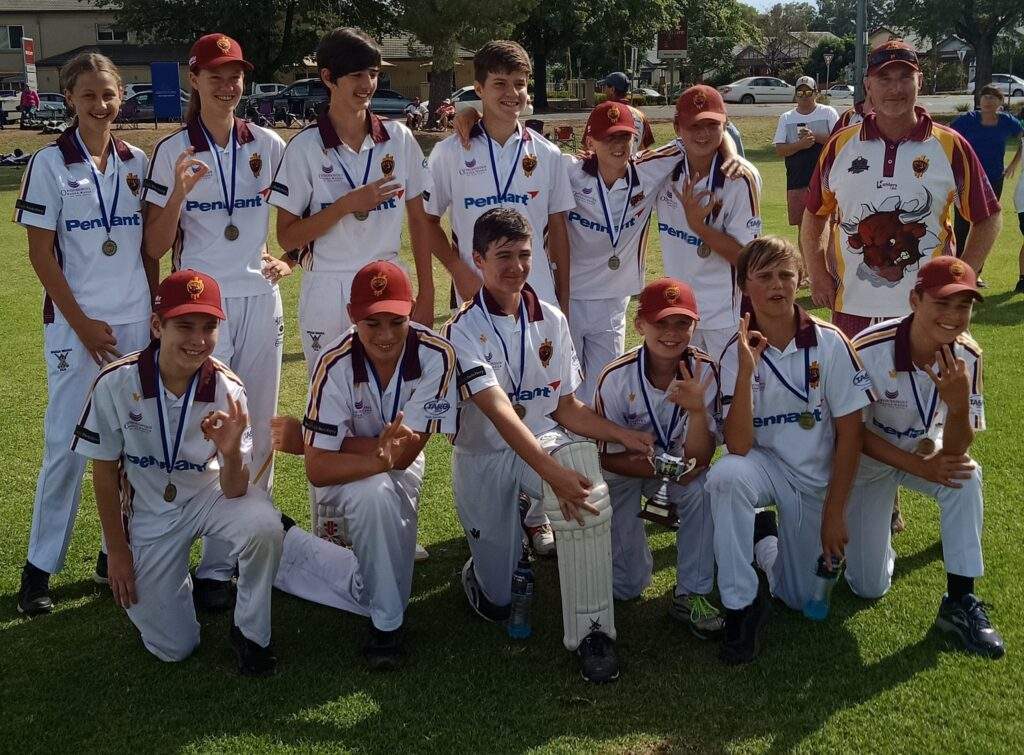 Pennant, a proud sponsor of Lake Albert Junior Cricket Club 27 A team photo of a tough cricket team wearing Pennant branded kit.